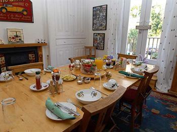 ダートマス Anchor House Bed & Breakfast エクステリア 写真